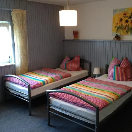 Haus Erika Проживание в семье Бос